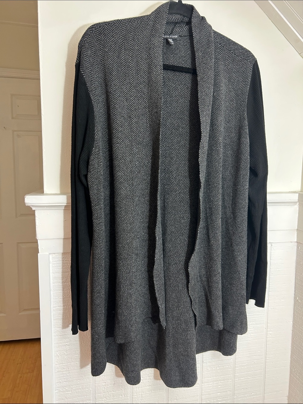Eileen Fisher Black & Gray Wrap Comfy Cardigan Chevron Pattern size large